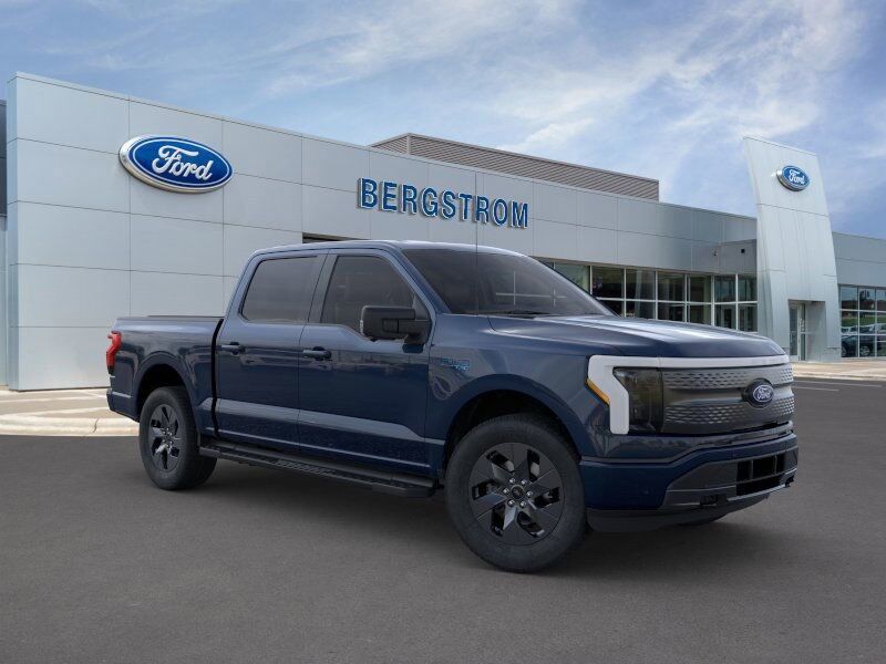 2025 Ford F-150 Lightning Flash Green Bay WI