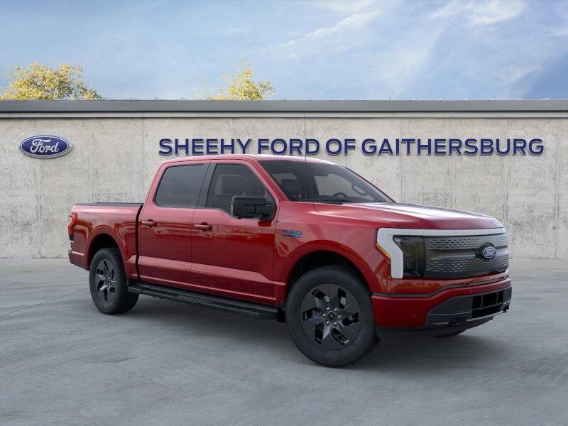 2025 Ford F-150 Lightning Flash