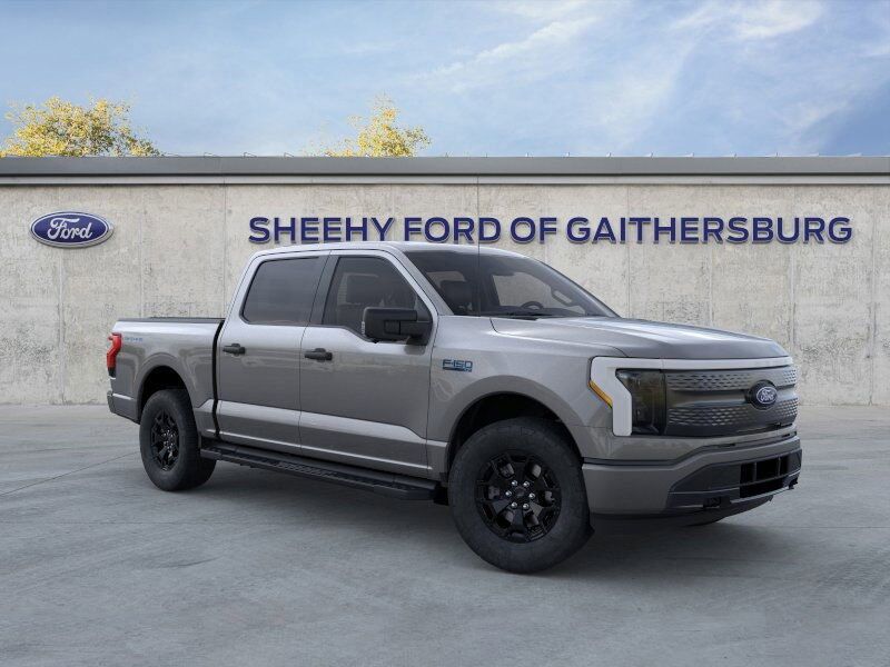 2025 Ford F-150 Lightning XLT
