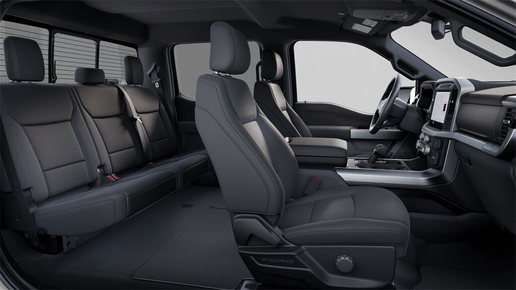 2025 Ford F-150 XLT Green Bay WI