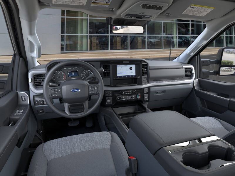 2025 Ford F-350SD XLT Green Bay WI