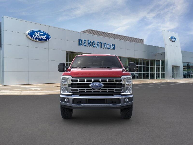 2025 Ford F-350SD XLT Green Bay WI