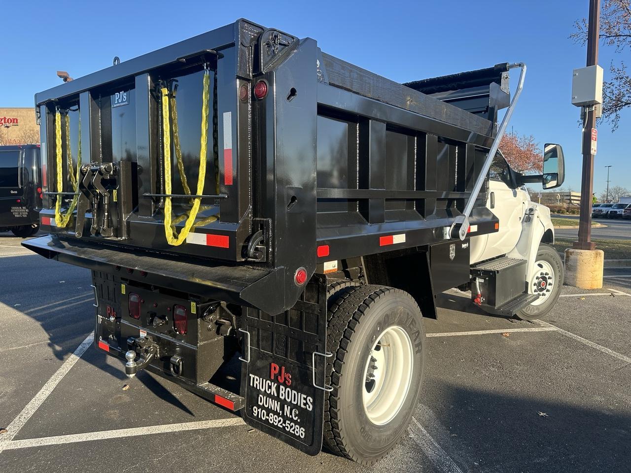 2025 Ford F-650SD Base Gaithersburg MD