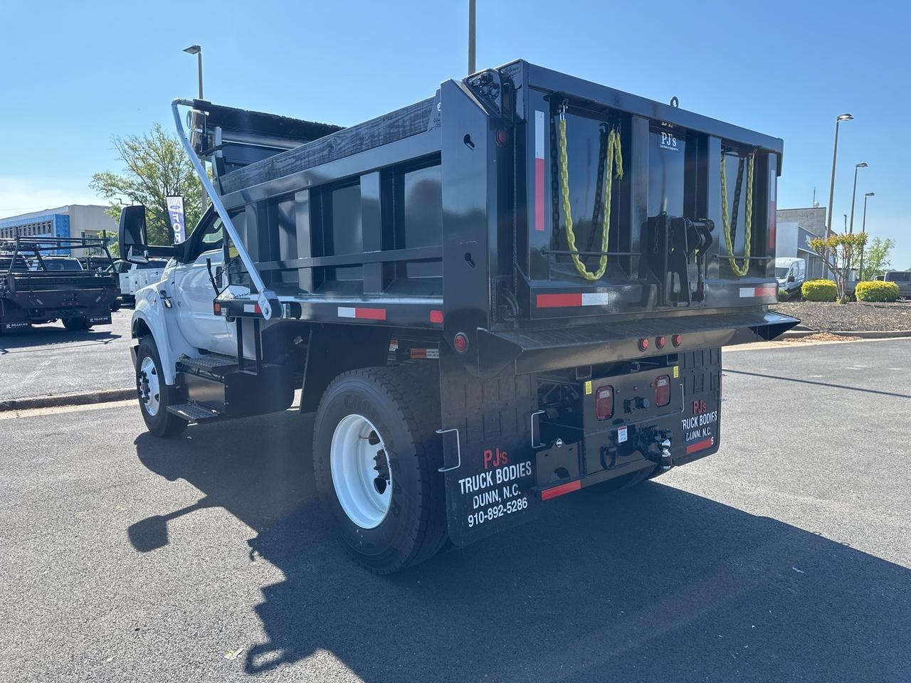 2025 Ford F-650SD Base Richmond VA