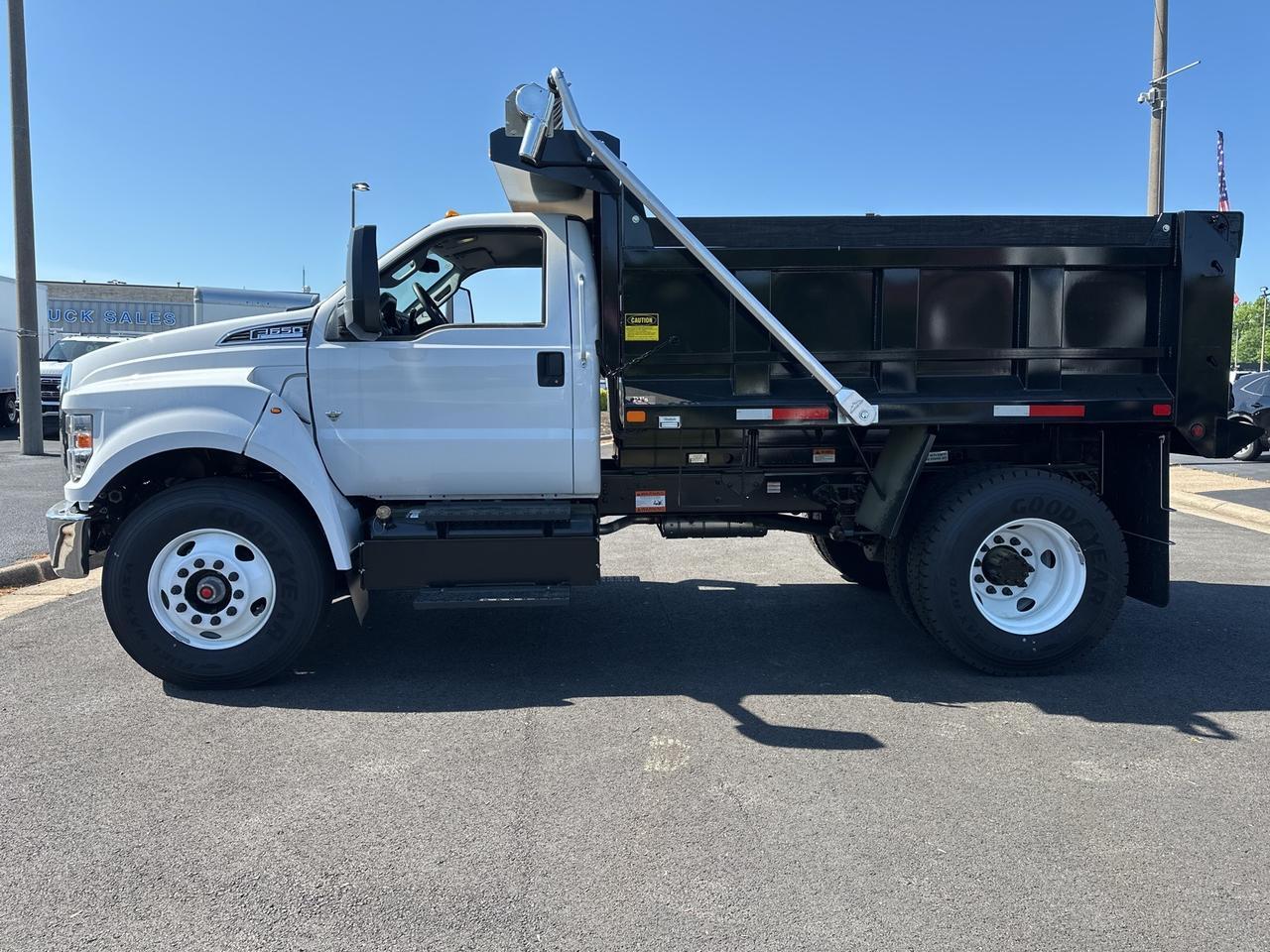 2025 Ford F-650SD Base Richmond VA