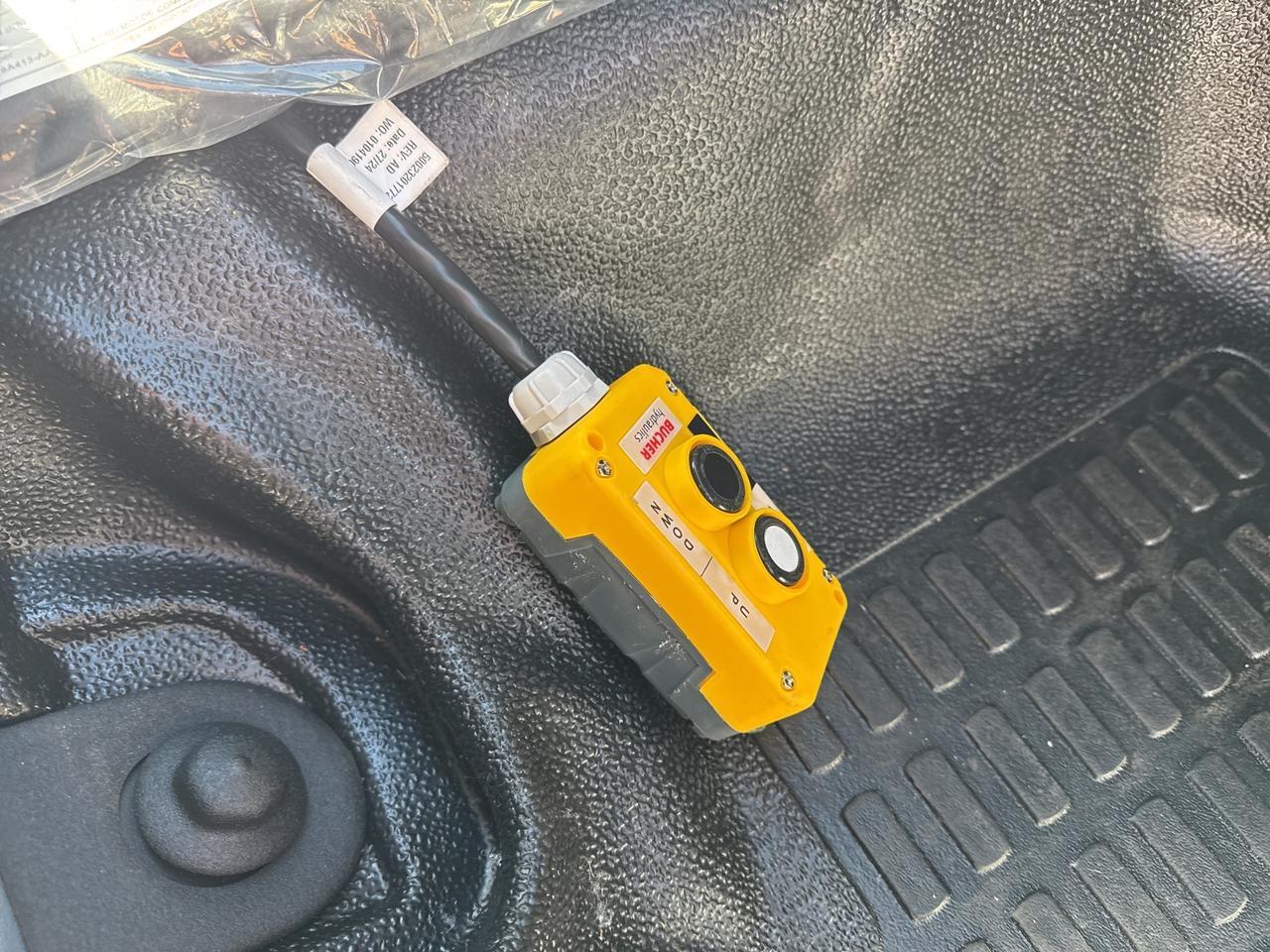 2025 Ford F-650SD Base Warrenton VA