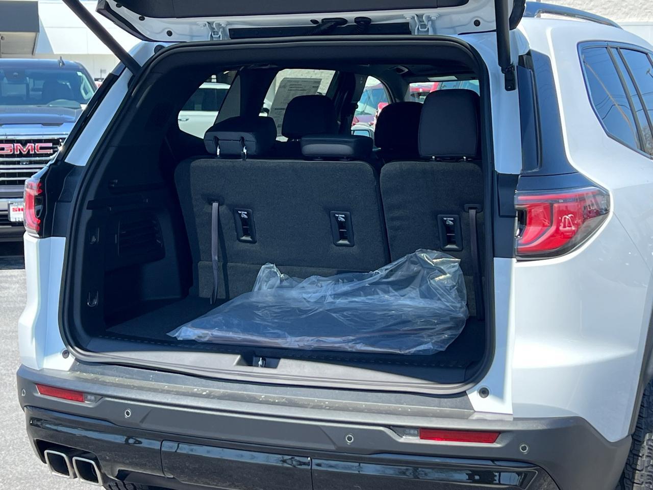 2025 GMC Acadia AT4 Hagerstown MD