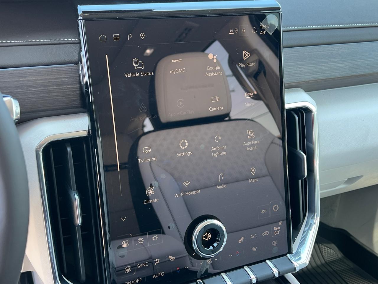 2025 GMC Acadia Denali Hagerstown MD