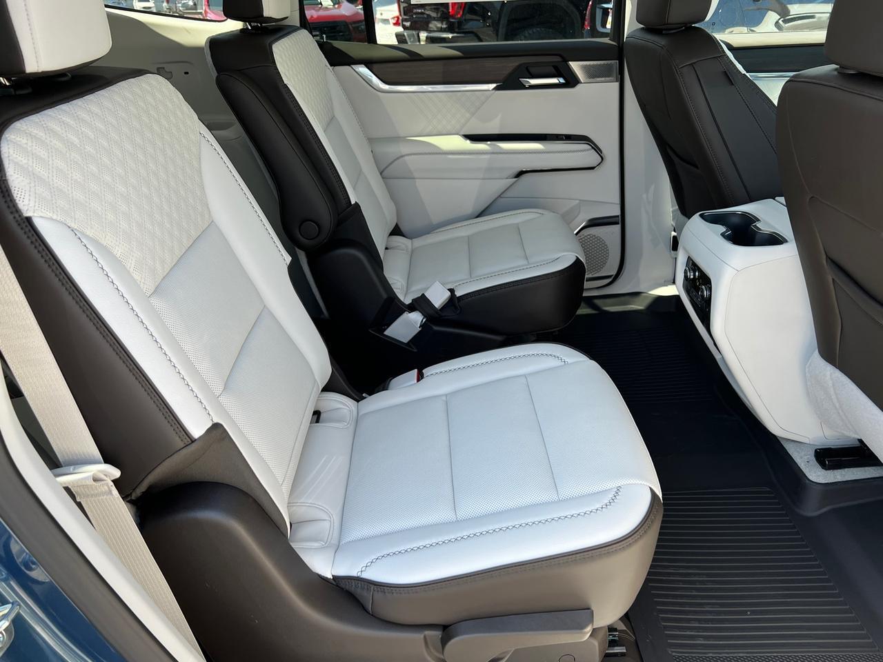 2025 GMC Acadia Denali Hagerstown MD