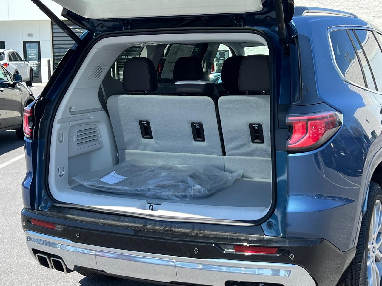 2025 GMC Acadia Denali Hagerstown MD