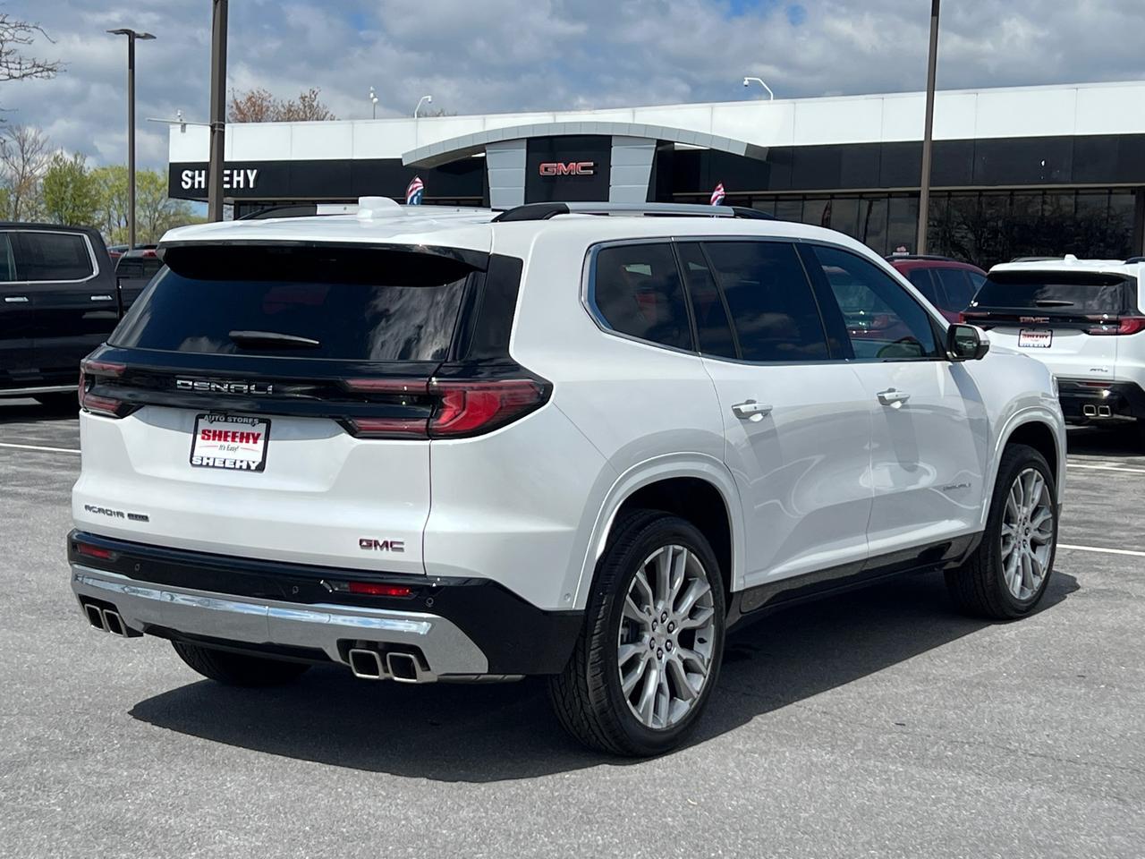 2025 GMC Acadia Denali Hagerstown MD