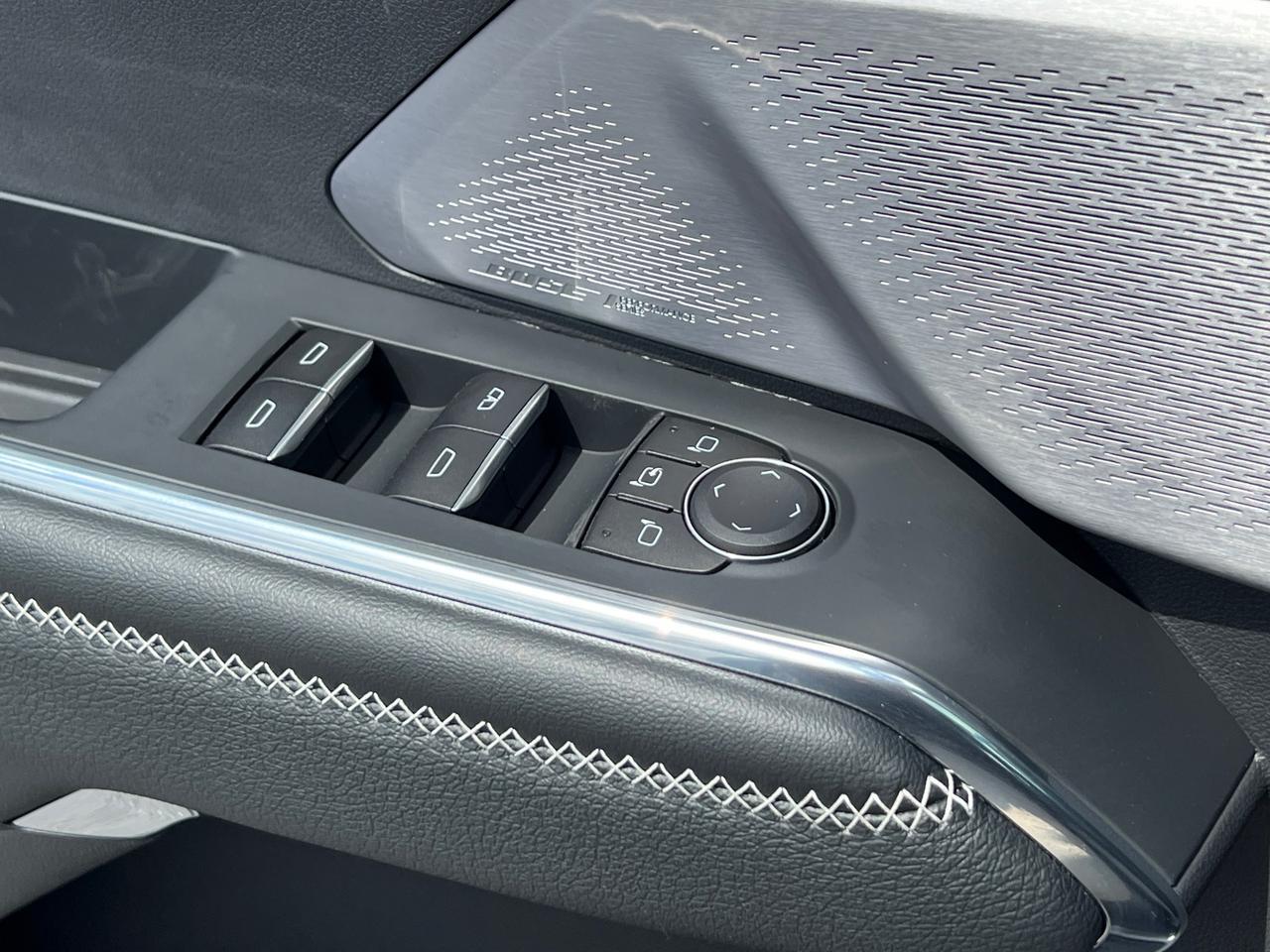 2025 GMC Acadia Denali Hagerstown MD