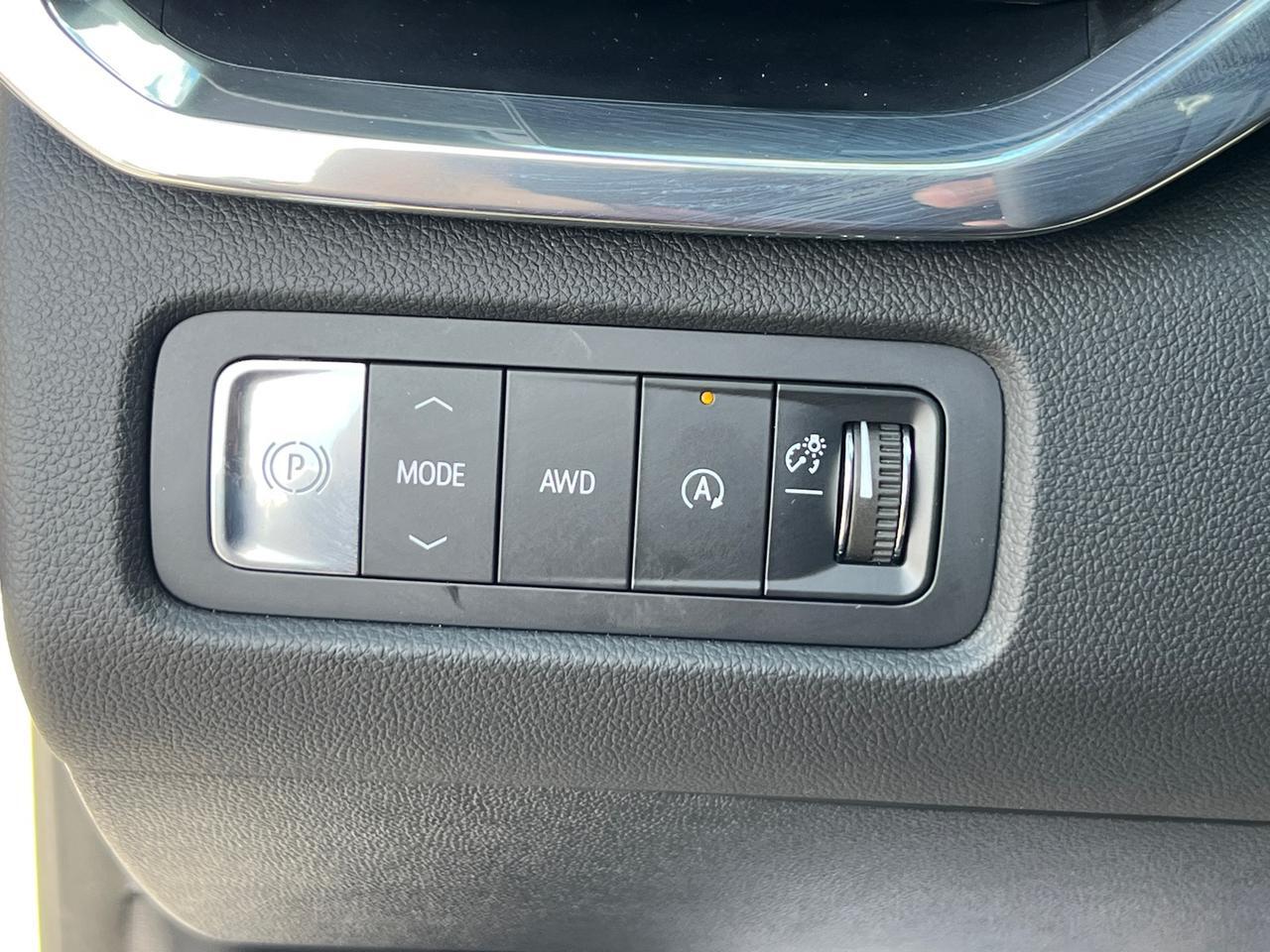 2025 GMC Acadia Denali Hagerstown MD