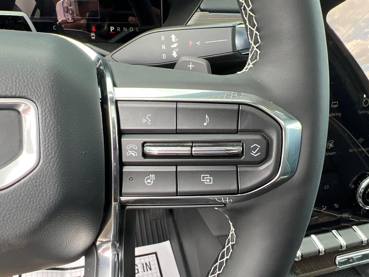 2025 GMC Acadia Denali Hagerstown MD