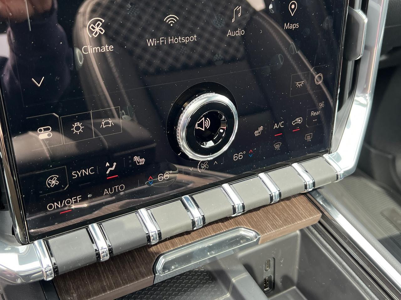 2025 GMC Acadia Denali Hagerstown MD