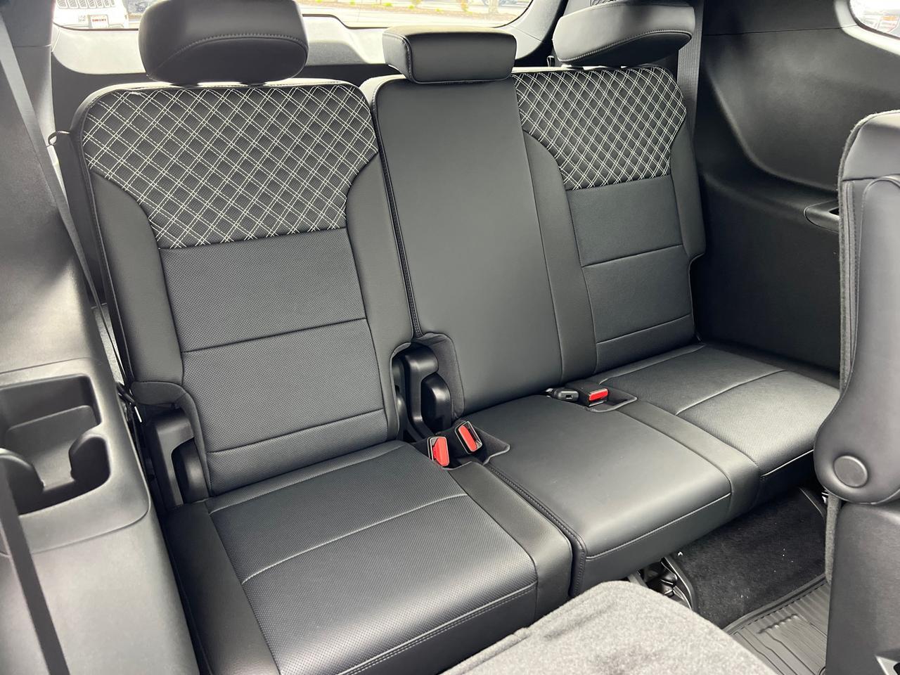 2025 GMC Acadia Denali Hagerstown MD