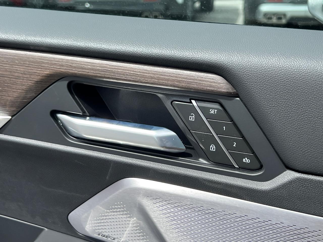 2025 GMC Acadia Denali Hagerstown MD