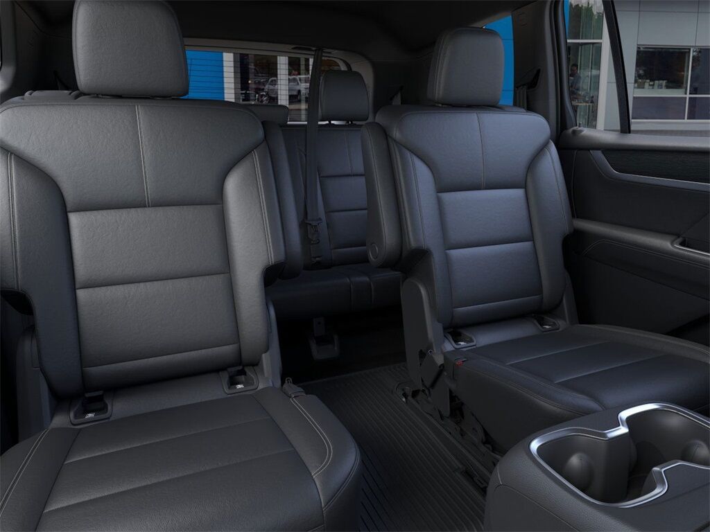 2025 GMC Acadia Elevation Manitowoc WI