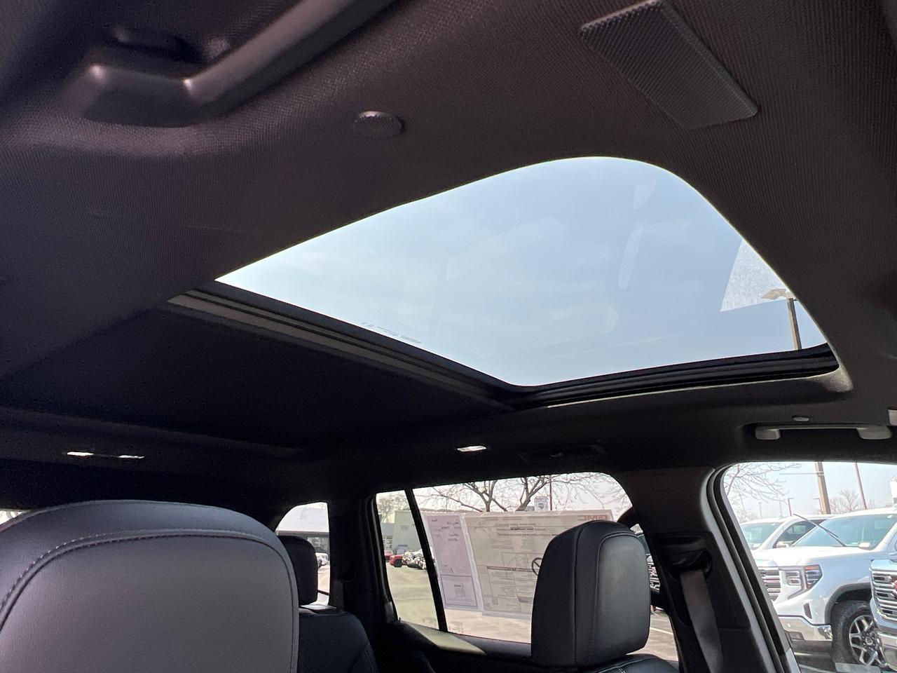 2025 GMC Acadia Elevation Hagerstown MD