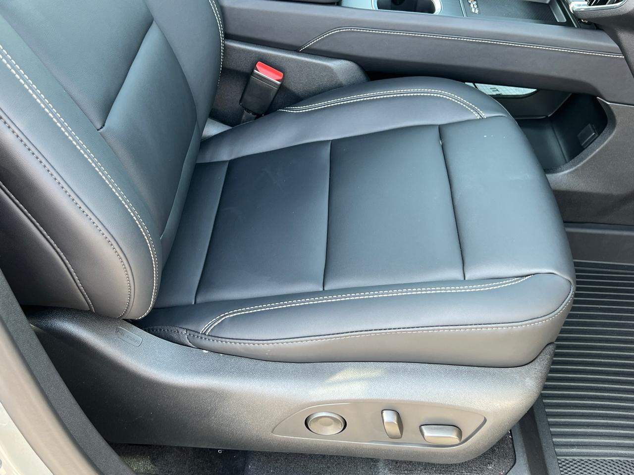 2025 GMC Acadia Elevation Hagerstown MD