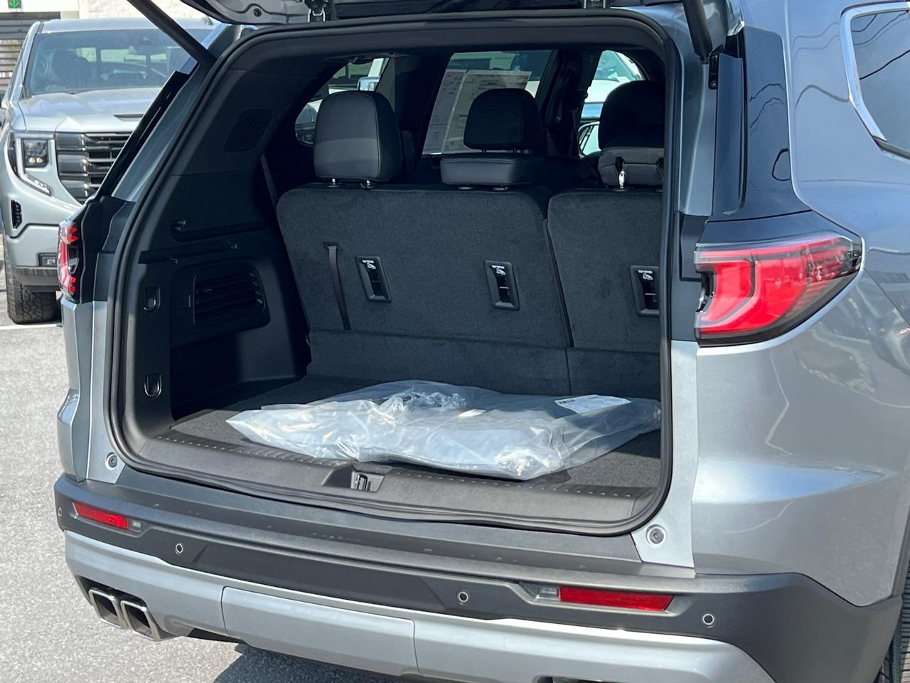 2025 GMC Acadia Elevation Hagerstown MD