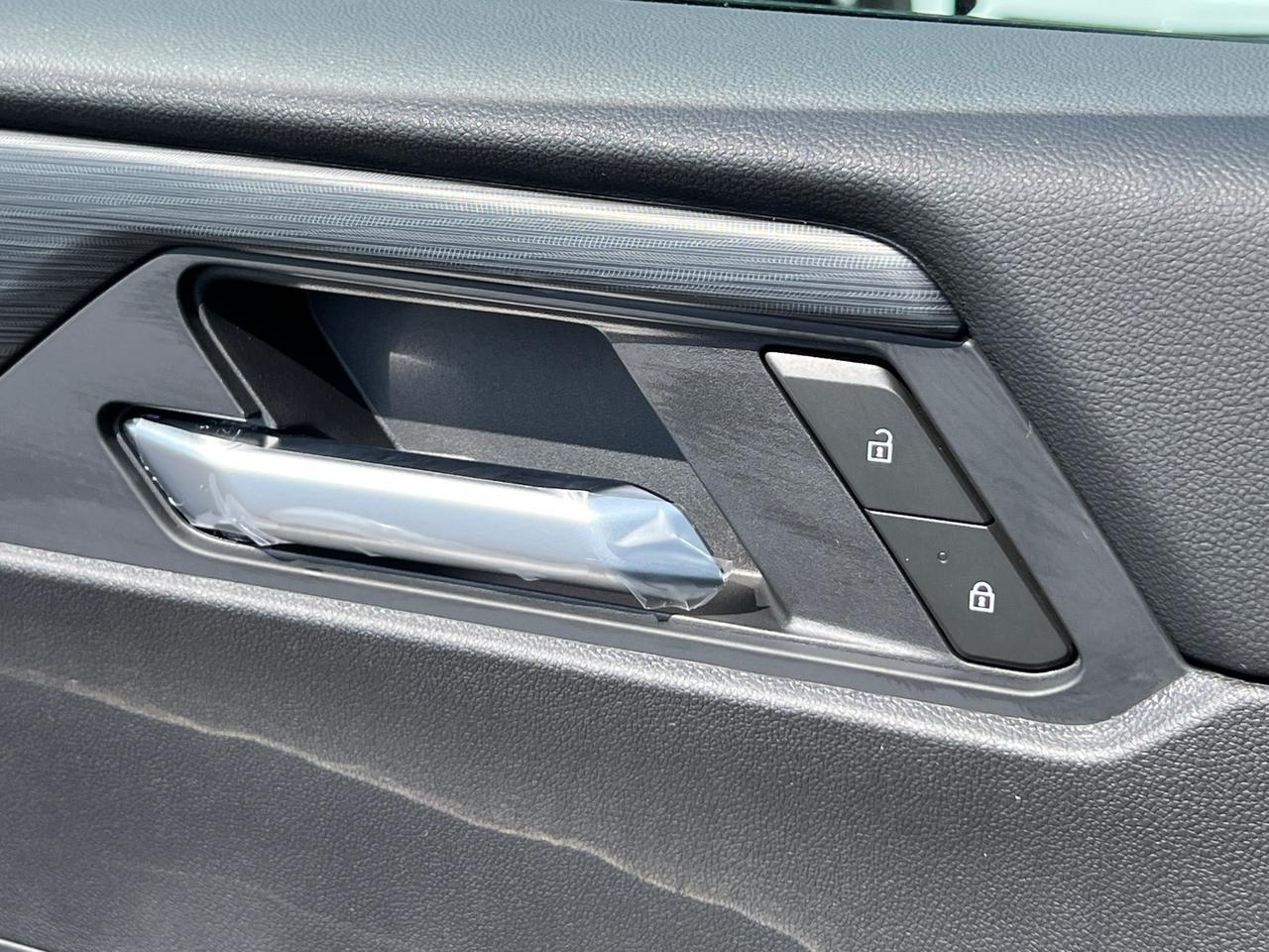 2025 GMC Acadia Elevation Hagerstown MD