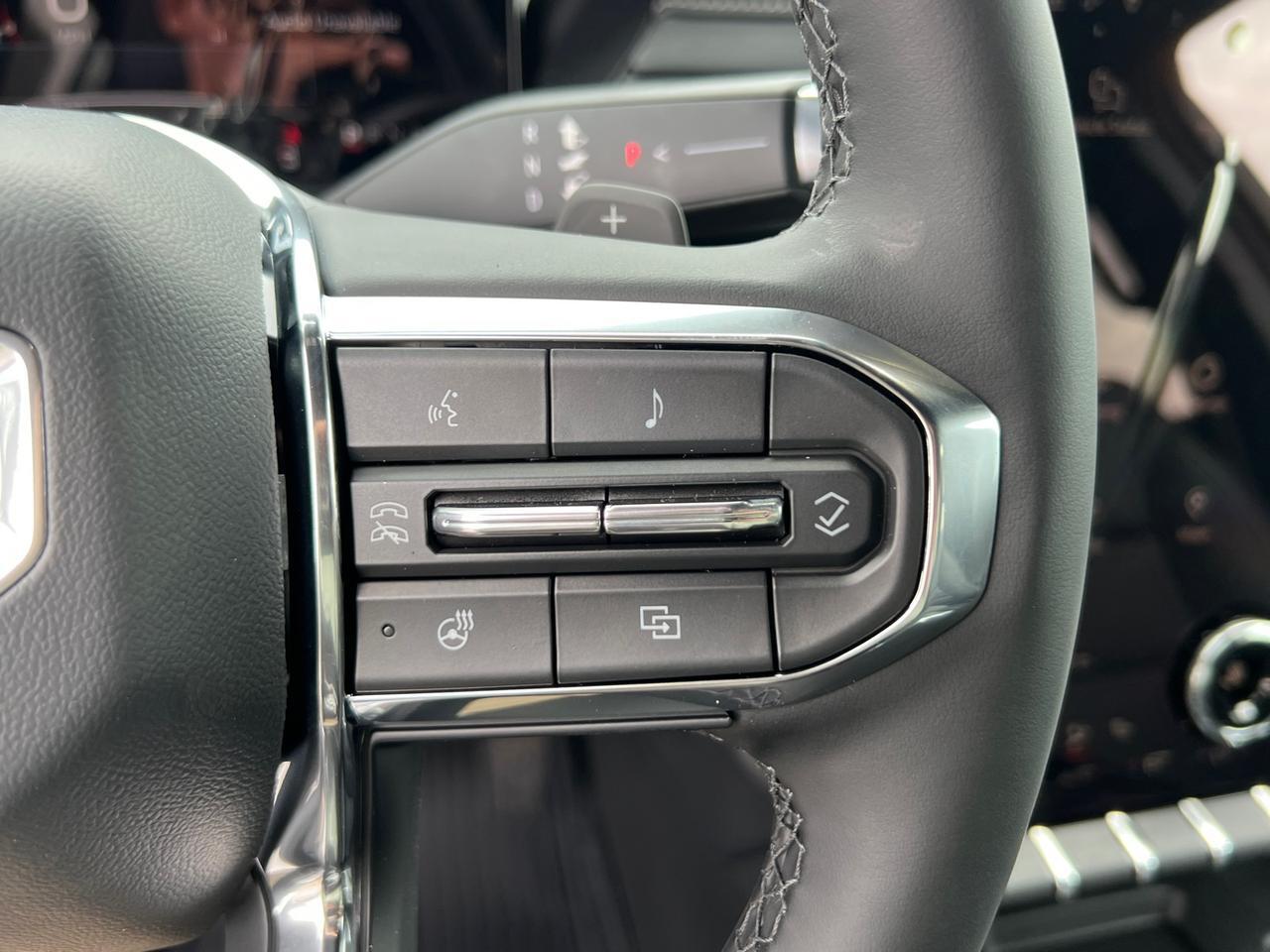 2025 GMC Acadia Elevation Hagerstown MD