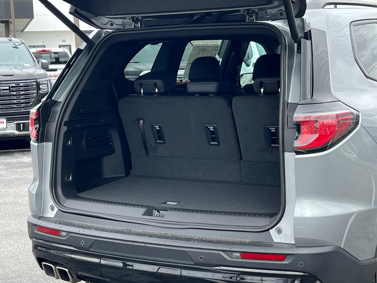 2025 GMC Acadia Elevation Hagerstown MD