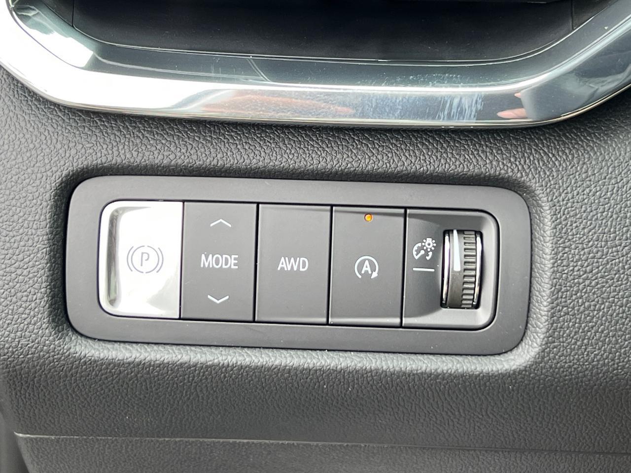 2025 GMC Acadia Elevation Hagerstown MD