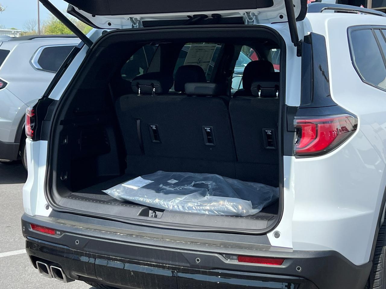 2025 GMC Acadia Elevation Hagerstown MD