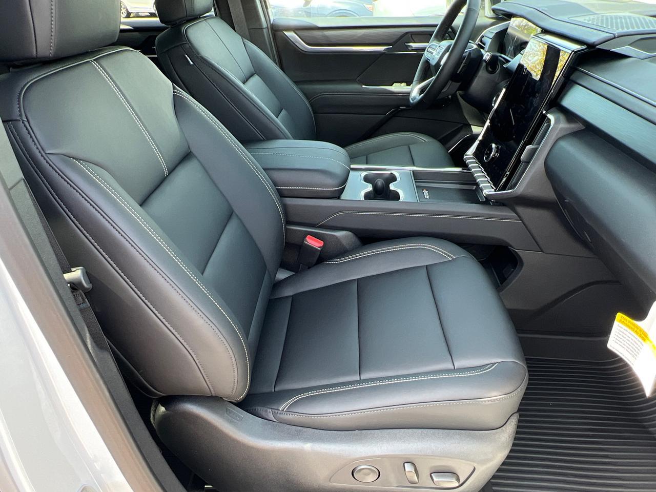 2025 GMC Acadia Elevation Hagerstown MD