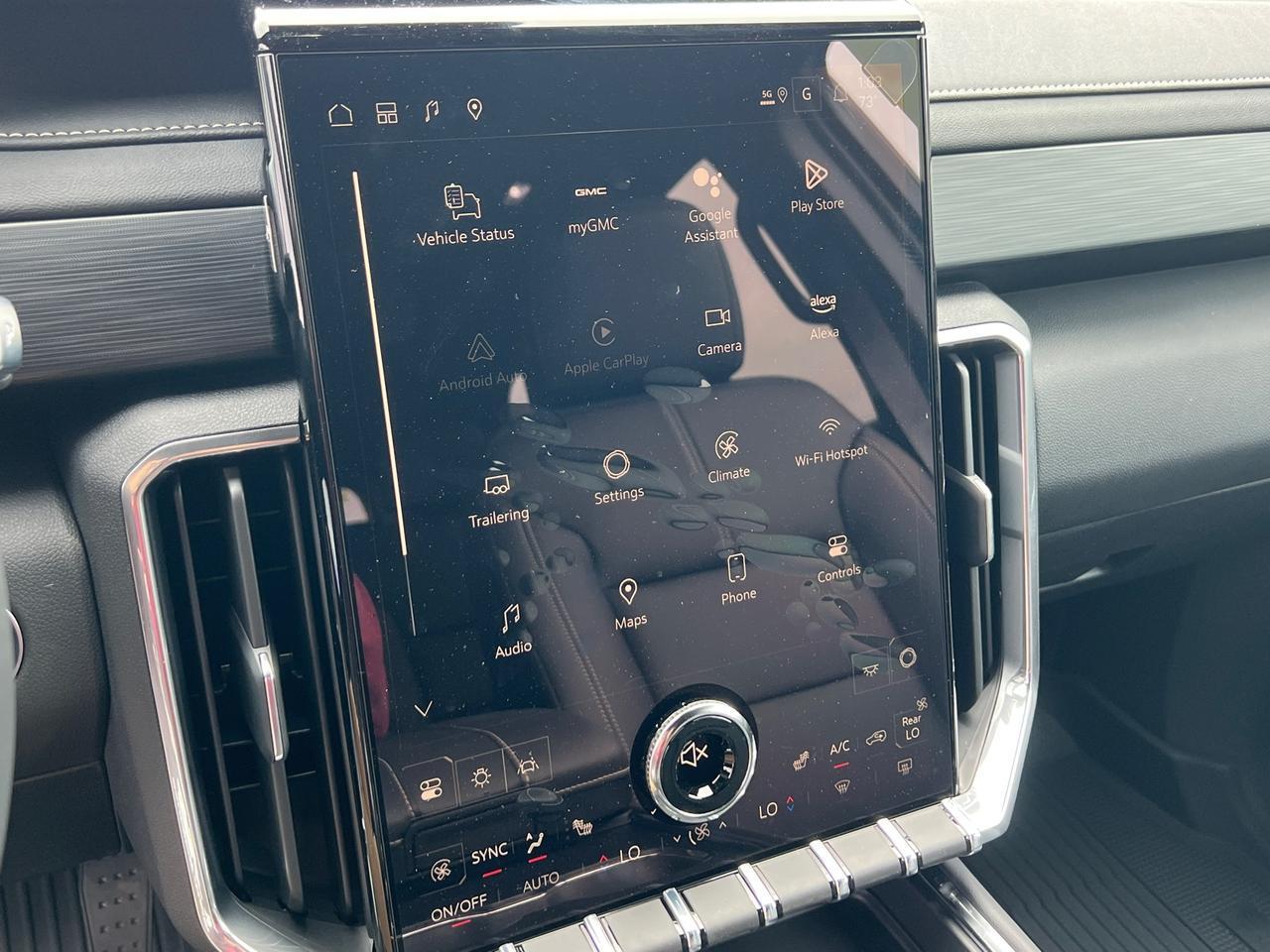 2025 GMC Acadia Elevation Hagerstown MD