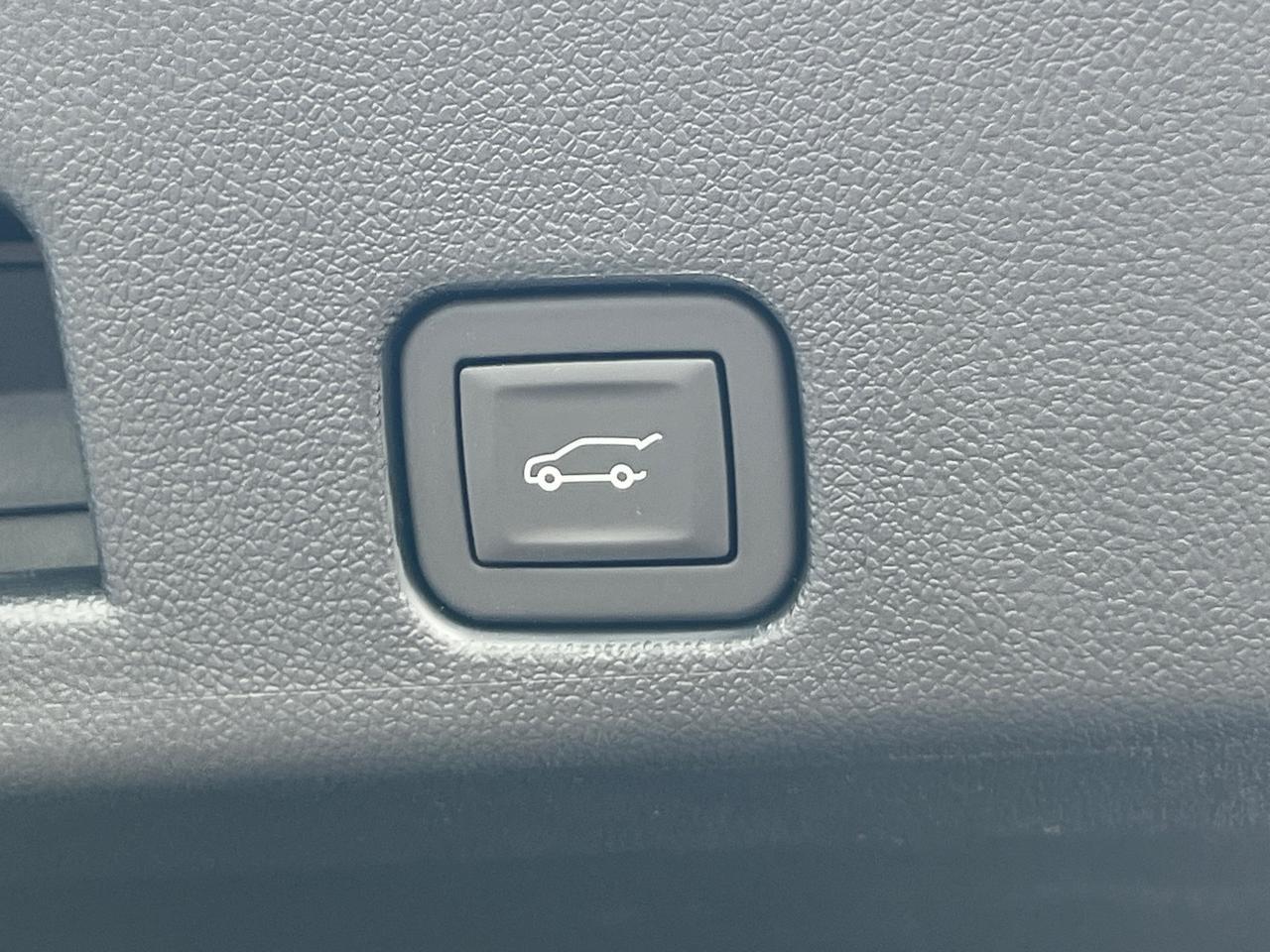 2025 GMC Acadia Elevation Hagerstown MD