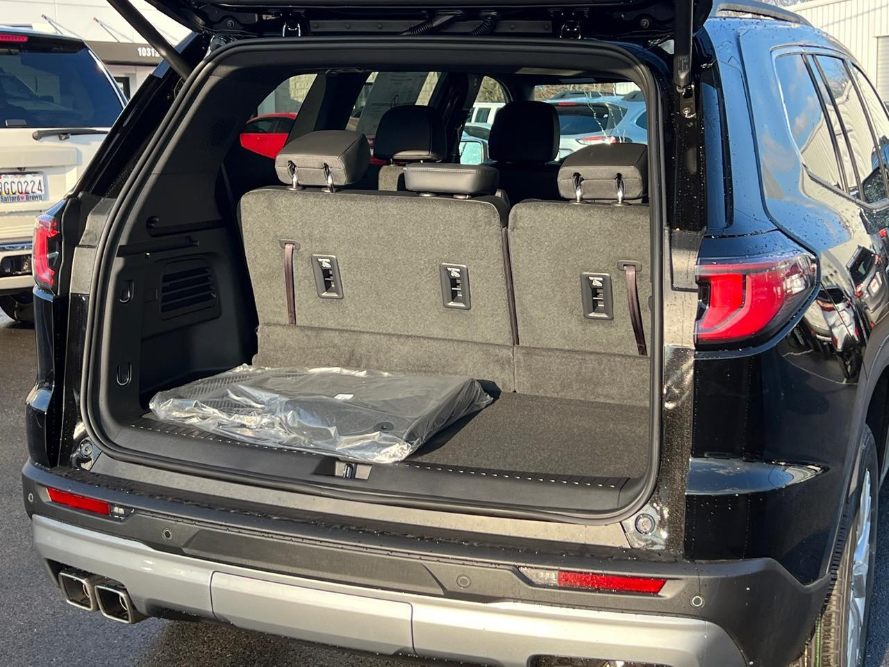 2025 GMC Acadia Elevation Hagerstown MD