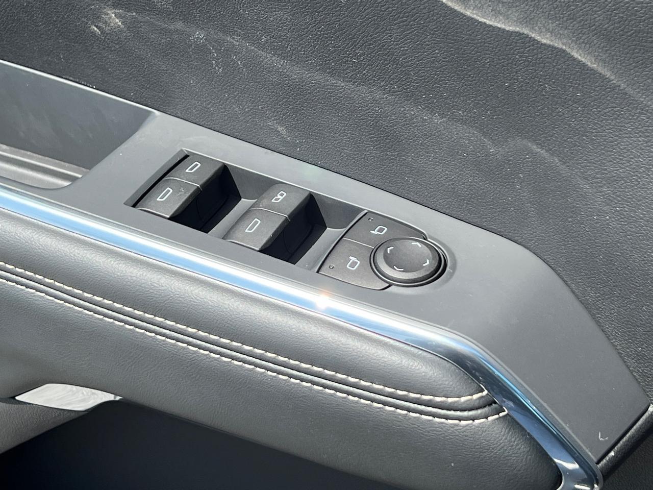 2025 GMC Acadia Elevation Hagerstown MD