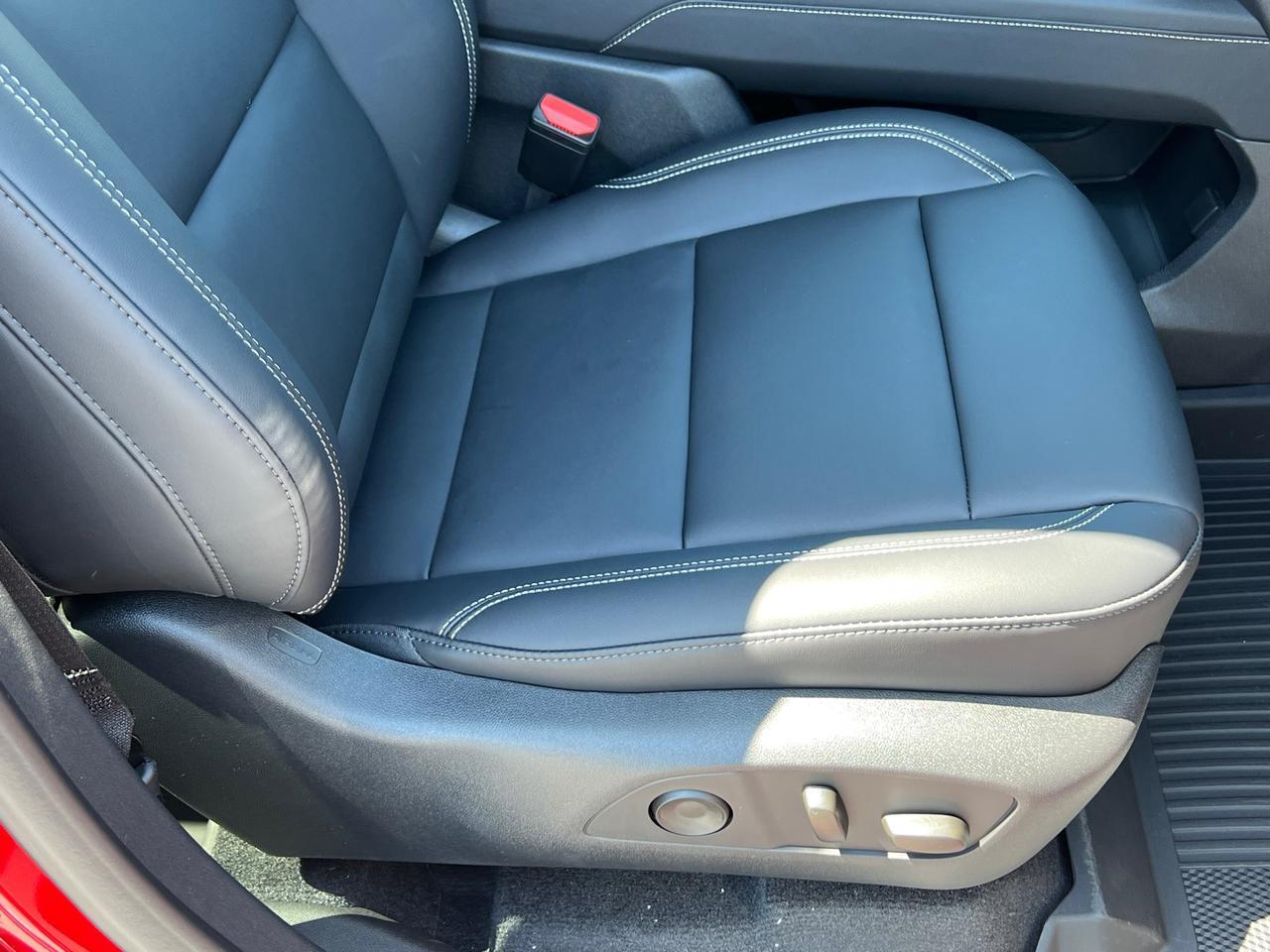 2025 GMC Acadia Elevation Hagerstown MD