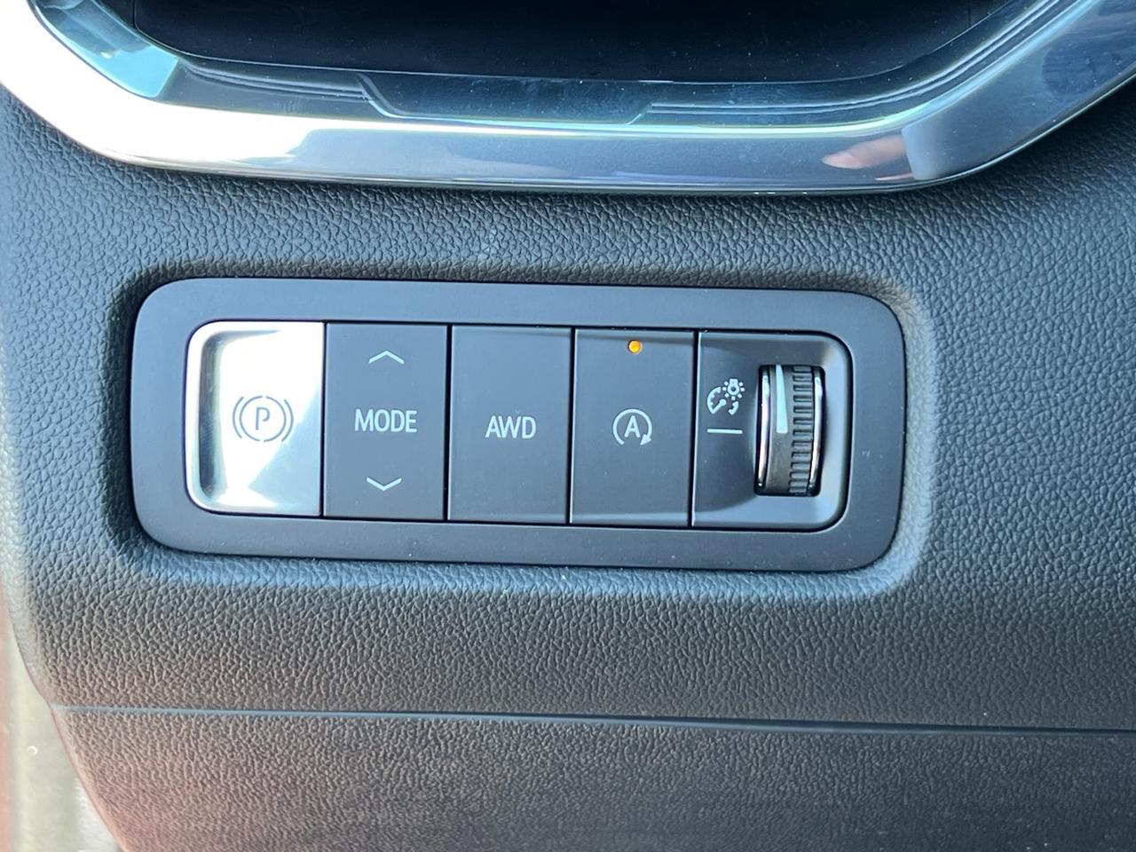 2025 GMC Acadia Elevation Hagerstown MD