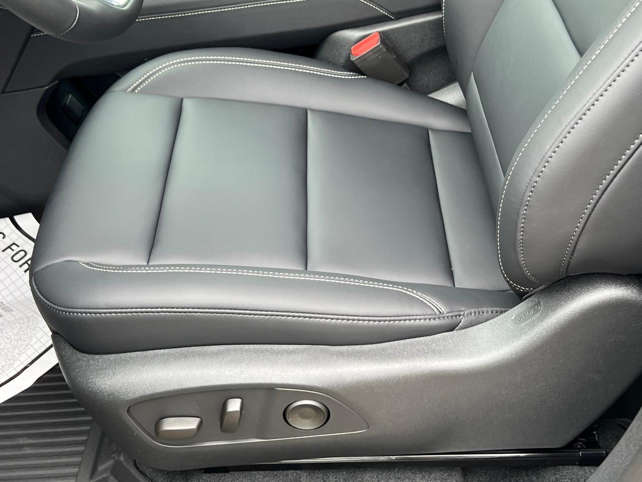 2025 GMC Acadia Elevation Hagerstown MD