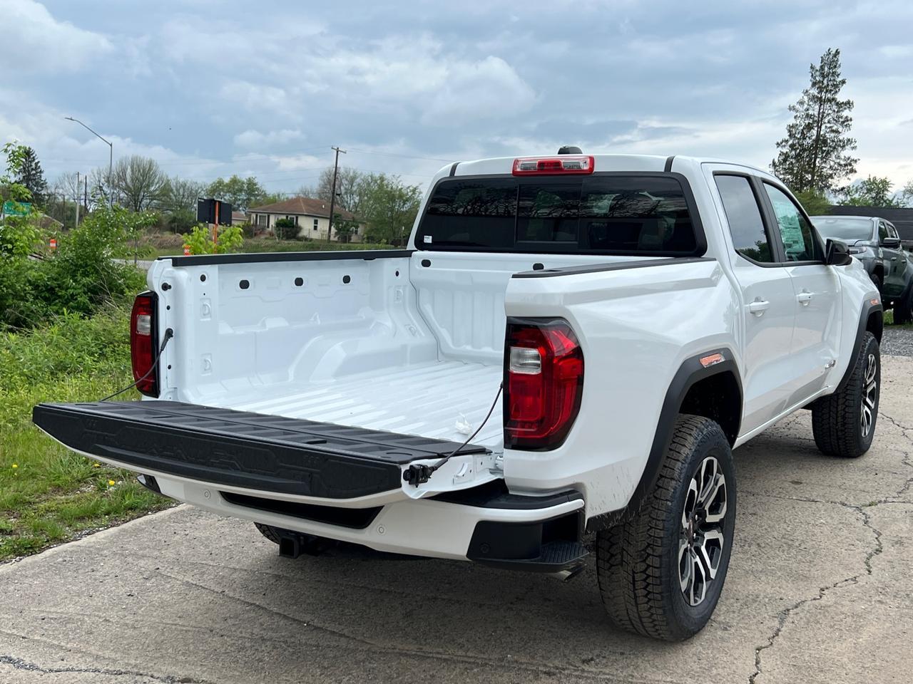 2025 GMC Canyon AT4 Hagerstown MD