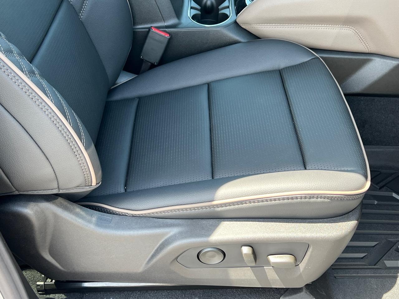 2025 GMC Canyon Denali Hagerstown MD