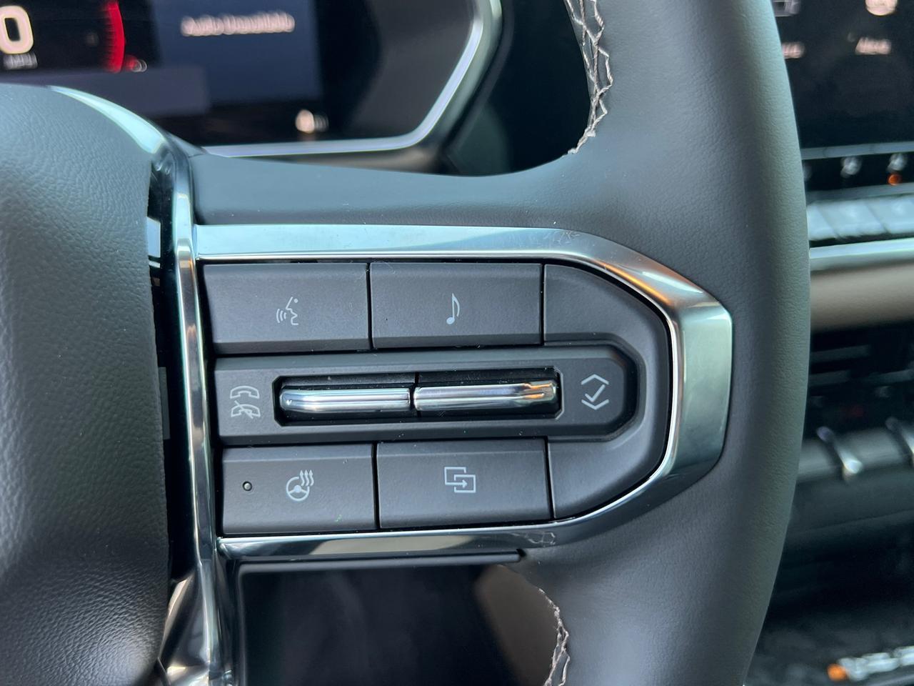 2025 GMC Canyon Denali Hagerstown MD