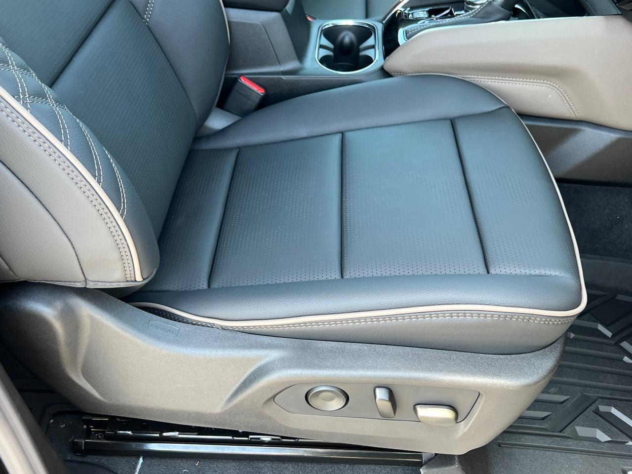 2025 GMC Canyon Denali Hagerstown MD