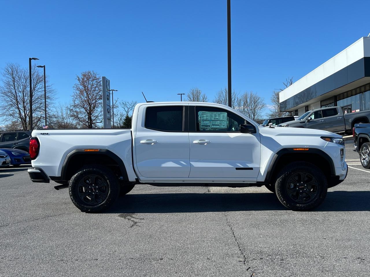 2025 GMC Canyon Elevation Hagerstown MD