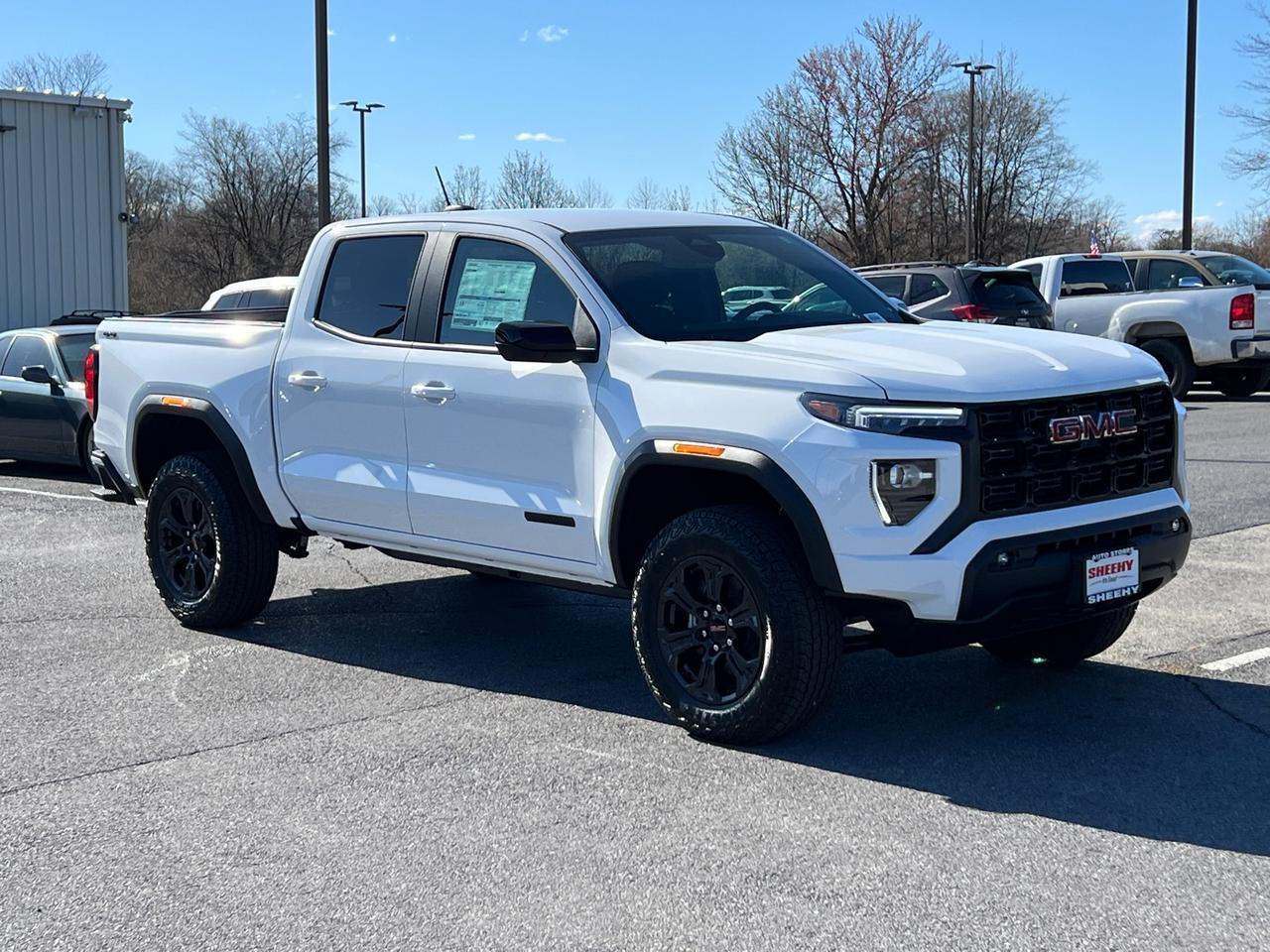 2025 GMC Canyon Elevation