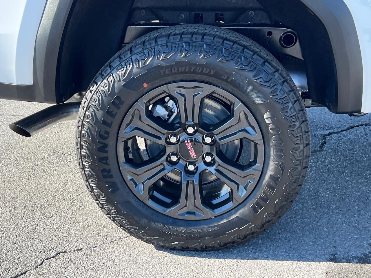 2025 GMC Canyon Elevation Hagerstown MD