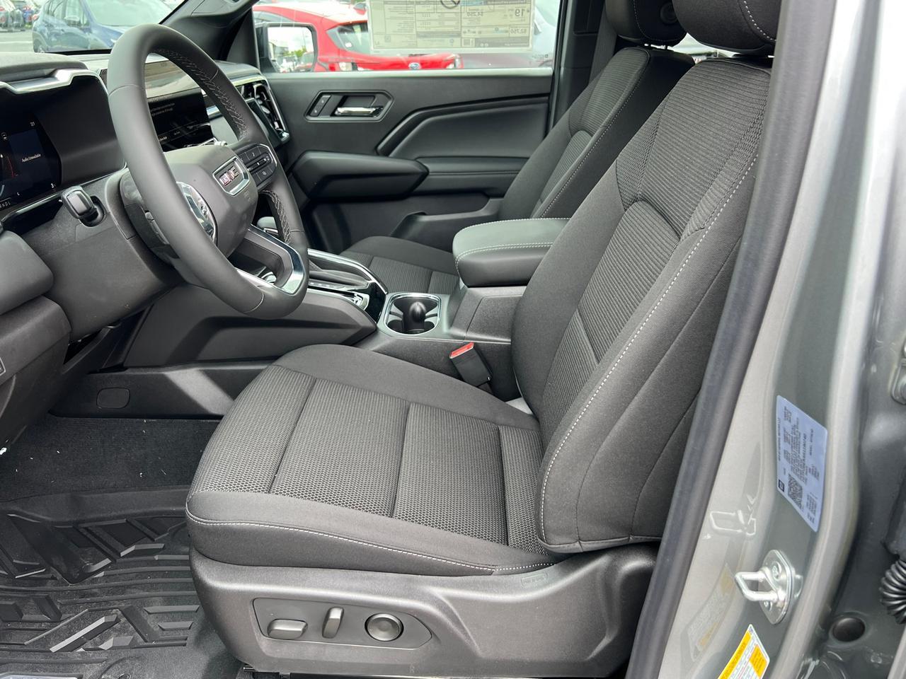 2025 GMC Canyon Elevation Hagerstown MD