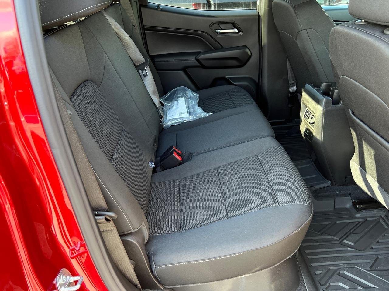 2025 GMC Canyon Elevation Hagerstown MD