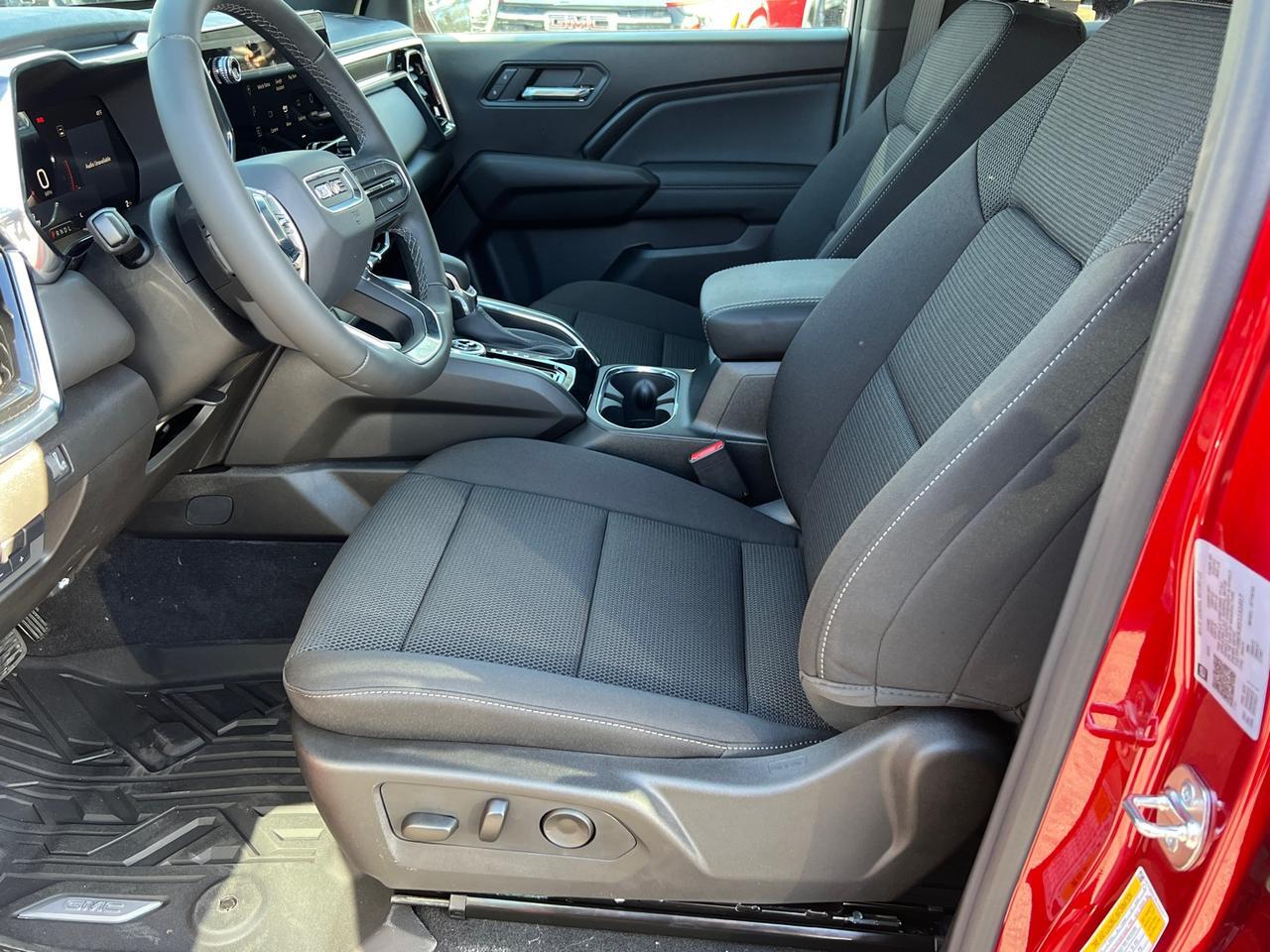 2025 GMC Canyon Elevation Hagerstown MD