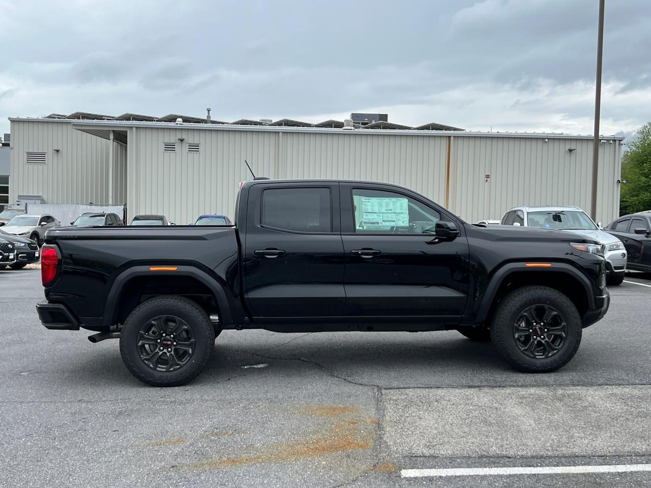 2025 GMC Canyon Elevation Hagerstown MD