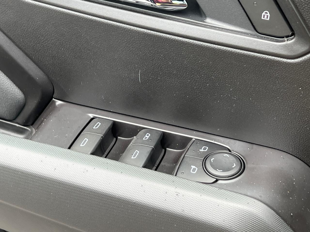 2025 GMC Canyon Elevation Hagerstown MD